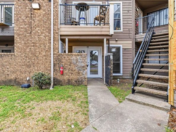 9809  Walnut Street  E107, Dallas Texas 75243