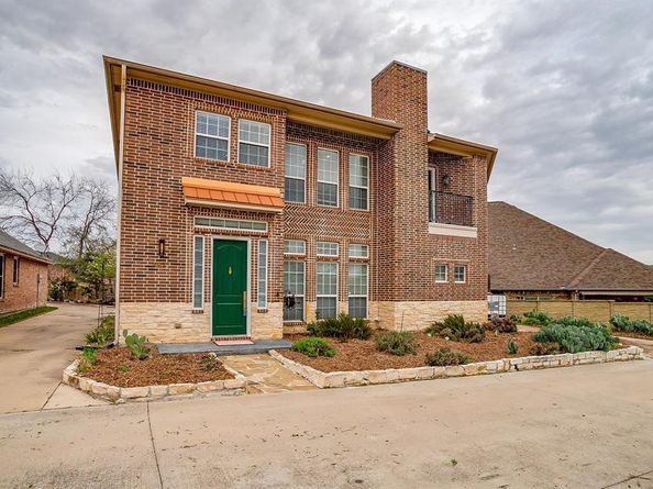 4917  Ridglea Hills Court , Fort Worth Texas 76116