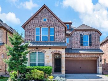 3613  Gloucester Road 