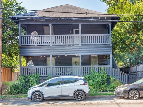 1409 W Allen Avenue , Fort Worth Texas 76110