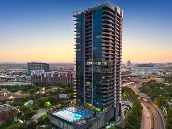 3130 N Harwood Street 