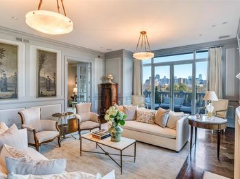 3505  Turtle Creek Boulevard 