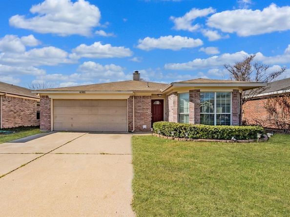 6501  Riverwater Trail , Fort Worth Texas 76179