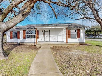 2802 N Masters Drive 