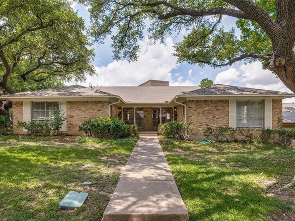 7003  Kingsbury Drive , Dallas Texas 75231