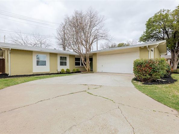 11839  High Meadow Drive , Dallas Texas 75234