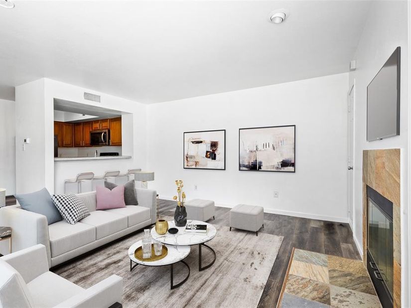 9831  Walnut Street  113, Dallas Texas 75243