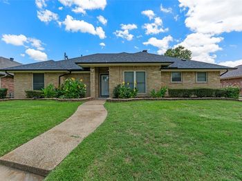3908  Country Club Drive W