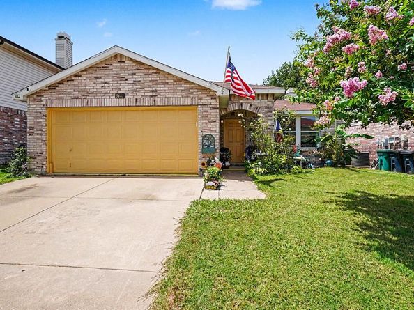 5441  Temecula Road , Fort Worth Texas 76244