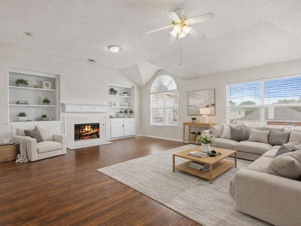 433  Spring Air Drive , Allen Texas 75002