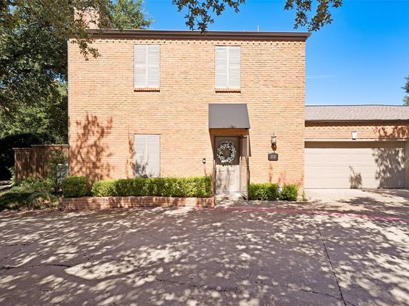5727  Remington Park Square , Dallas Texas 75252