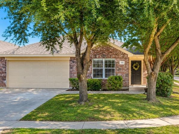 1441  Mountain Air Trail , Fort Worth Texas 76131