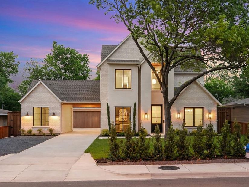 6739  Walnut Hill Lane , Dallas Texas 75230