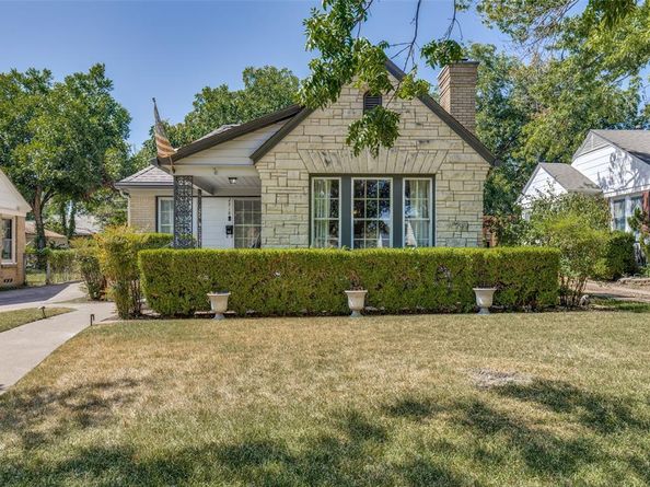 2518  Marvin Avenue , Dallas Texas 75211