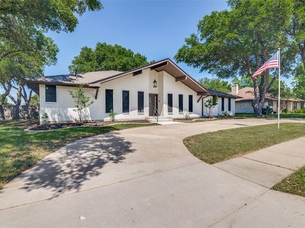 1901  Westshore Drive , Garland Texas 75043