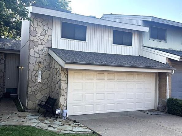 2969  Country Place Circle , Carrollton Texas 75006