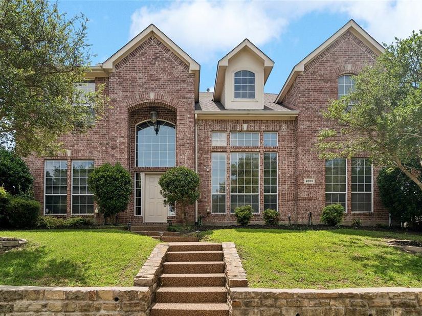 2085  Club Lake Circle , Rockwall Texas 75087