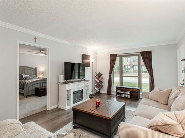 4816  Amesbury   127, Dallas Texas 75206