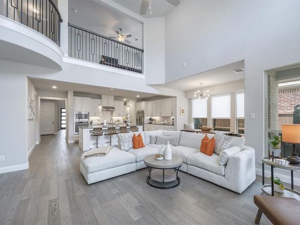 2313  Saint Mary Lane , McKinney Texas 75072