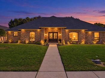9904  Wandering Way Street 