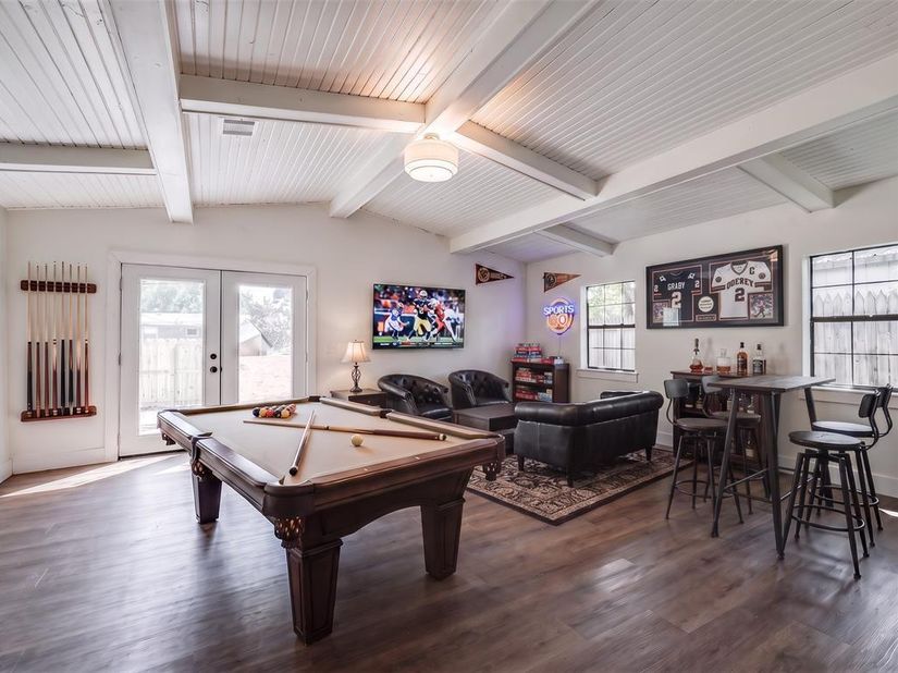 10618  Cotillion Drive , Dallas Texas 75228