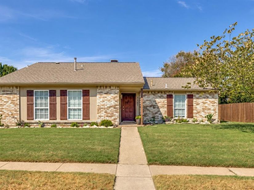 1107  Elk Grove Drive , Richardson Texas 75081