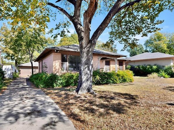 7341  Ravehill Lane , Dallas Texas 75227