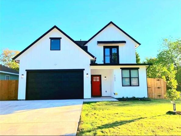 702  Graham Avenue , Dallas Texas 75223