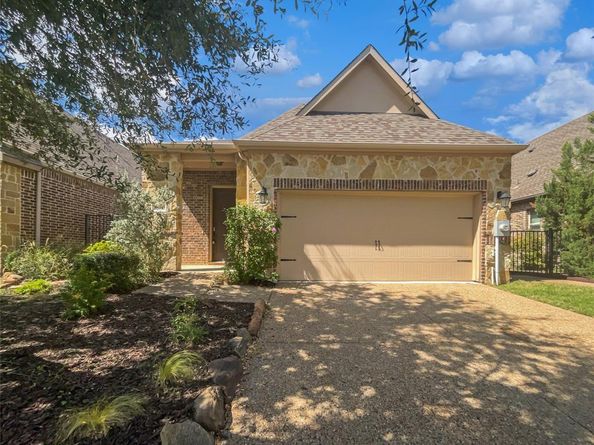 904  Memory Lane , McKinney Texas 75072