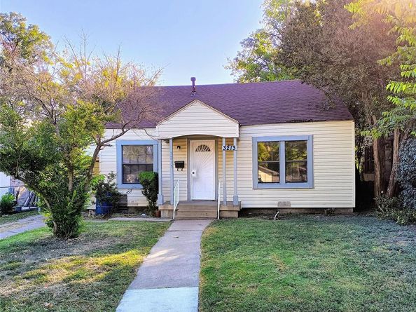 3213  8th Avenue , Fort Worth Texas 76110