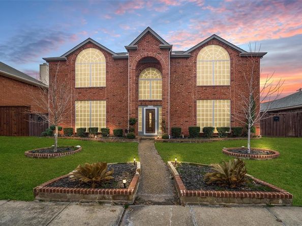 8218  Luna Drive , Rowlett Texas 75088