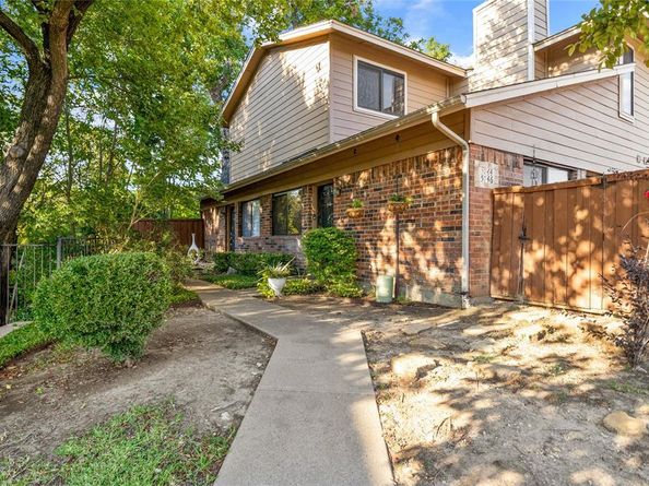 5744  Cedar Creek Drive , Benbrook Texas 76109