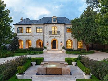 3612  Crescent Avenue 