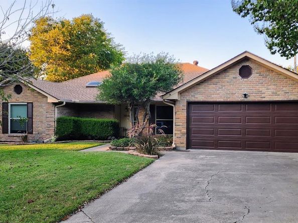 7505  Patsy Court , Arlington Texas 76016