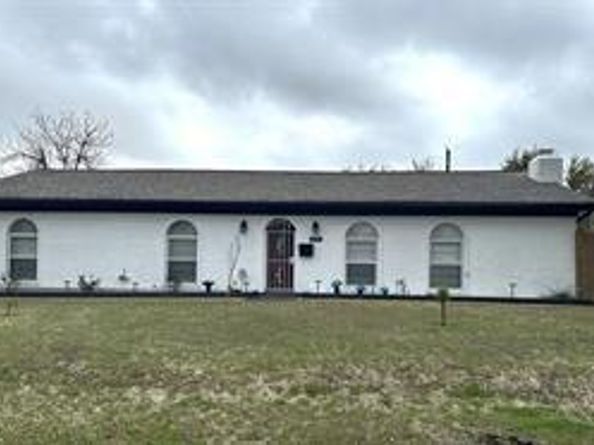 1313  Lyric Drive , Fort Worth Texas 76134