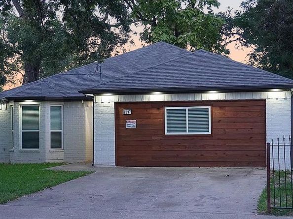 2617  birmingham Avenue , Dallas Texas 75215