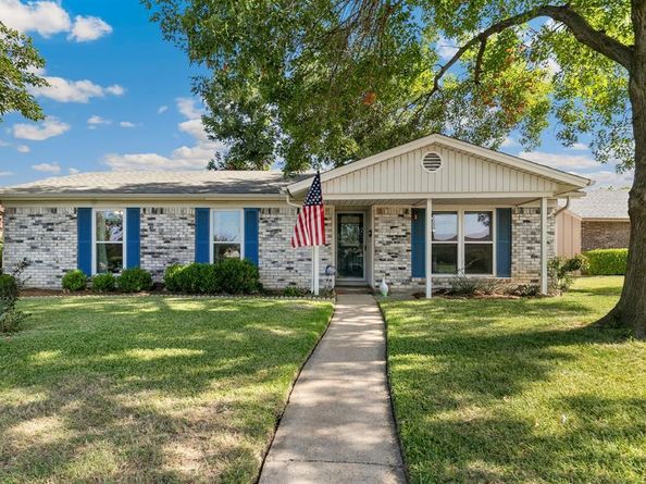 1721  Millwick Street , Garland Texas 75044