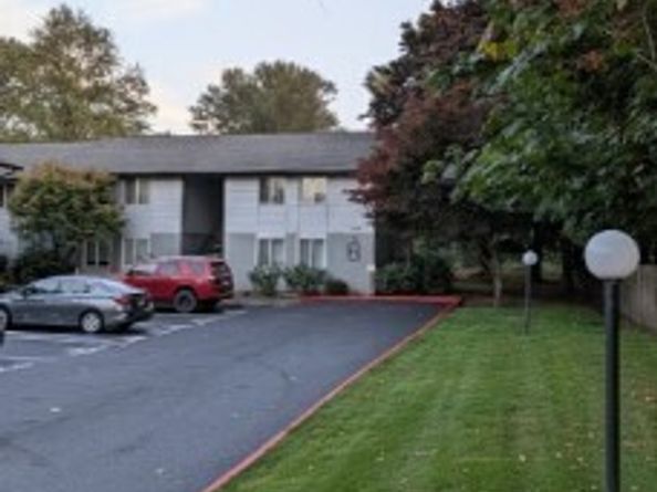 1840 Central Place S H75, Kent WA 98030