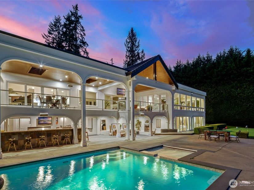 3026 140th Avenue NE, Bellevue WA 98005