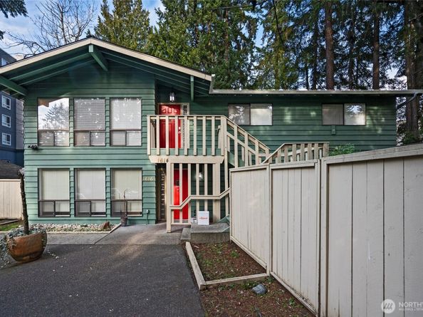 1614 NE 199th Court, Shoreline WA 98155