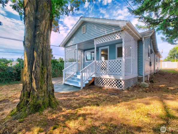 13443 7th Avenue S, Burien WA 98168