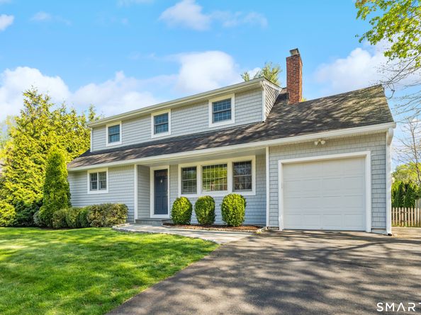 17 Loren Lane, Westport CT 06880