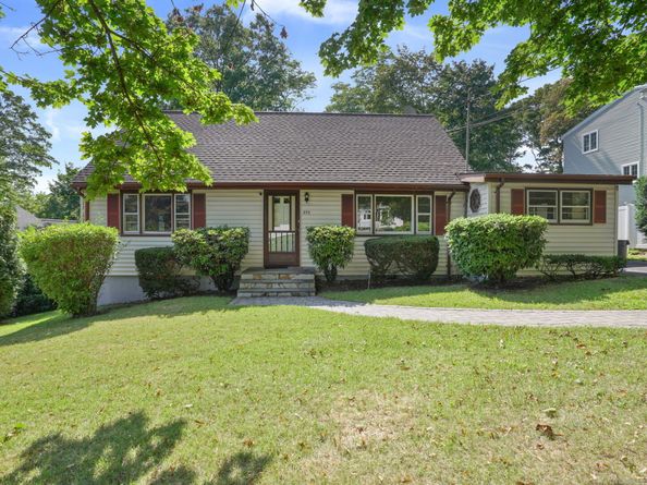 893 Church Hill Road, Fairfield CT 06825