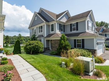 560 River Road