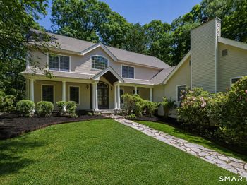 39 Powder Horn Hill Road