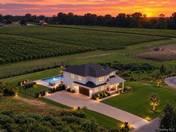 1135 Wildberry Lane