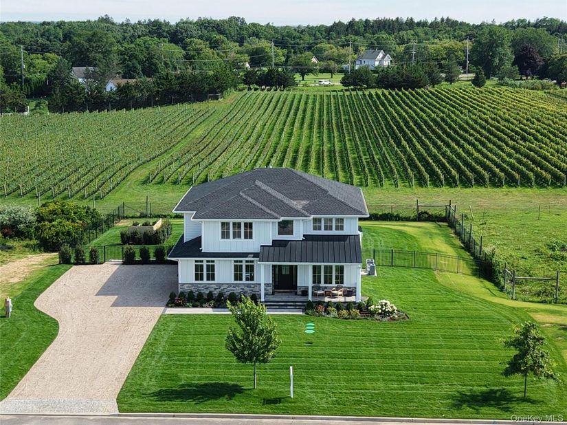 1135 Wildberry Lane, Southold NY 11971