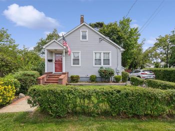 27 Litchfield Avenue