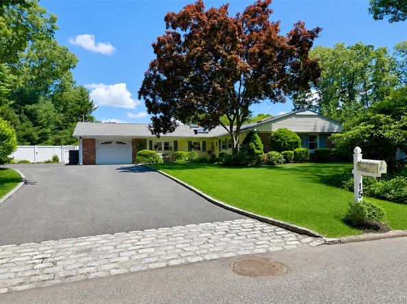 15 Seabrook Lane, Stony Brook NY 11790