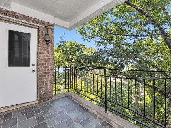 42 pine street 42 Pine Street 6N, Yonkers NY 10701